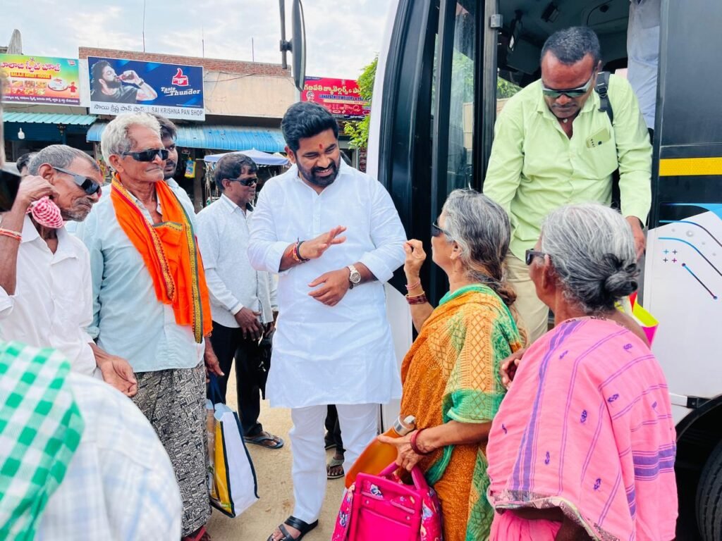 చూపునిచ్చిన డాక్టర్ గోగుల…  పేదలకు వరంగా మారిన ‘జనతా ట్రస్ట్’!