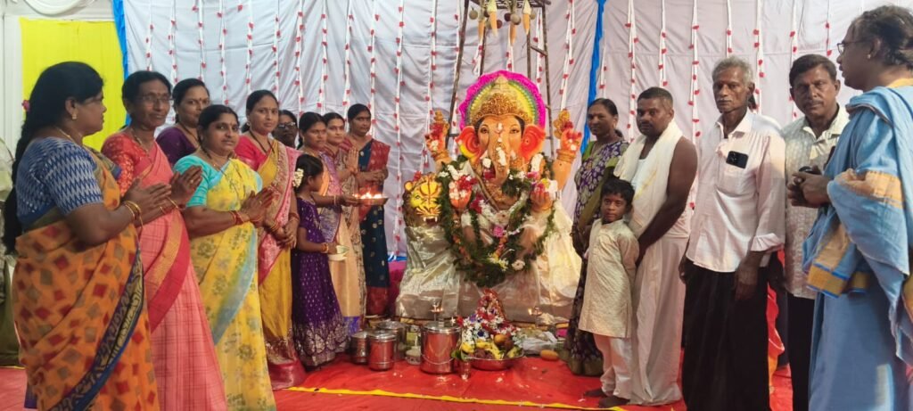 గ్రామాలలో ఘనంగా గణపతి ఉత్సవాలు .
